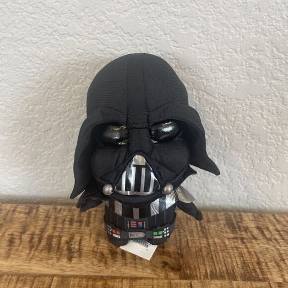 Star Wars Underground Toys Darth Vader Soft 6” Toy Stuff Animal Villain - Picture 2 of 8